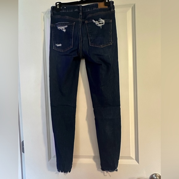 AE Hi-Rise Destructed Jeggings, Hi-Rise, Size 6R - Picture 7 of 7